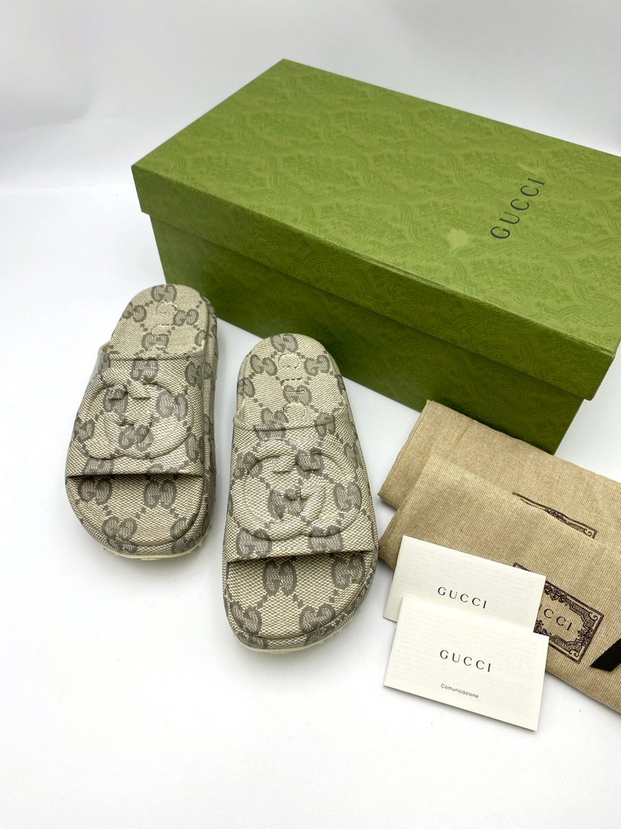iCingBrandname's tweet photo. New 8,900
Gucci Sandal
Women size 34 (21 cm)
อปก : กล่อง ถุงผ้า การ์ด
🆔Line : @icebrandname
💳รับบัตรเครดิต +3%
🍊แอพส้ม (มีค่าธรรมเนียม)
#แบรนด์เนมแท้พร้อมส่ง #แบรนด์เนมแท้ #gucciwatch #gucciพร้อมส่ง #นาฬิกาgucci https://t.co/S2hKbXAMcw