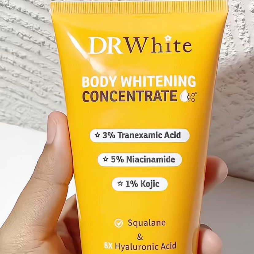 deaystna's tweet photo. Rekomendasi body concentrate untuk kulit kusam dan warna kulit tidak merata 🙈🫳🏻
#DRWhite #DRWhiteSkincare #BodyWhiteningConcentrate https://t.co/caFCENvMXB