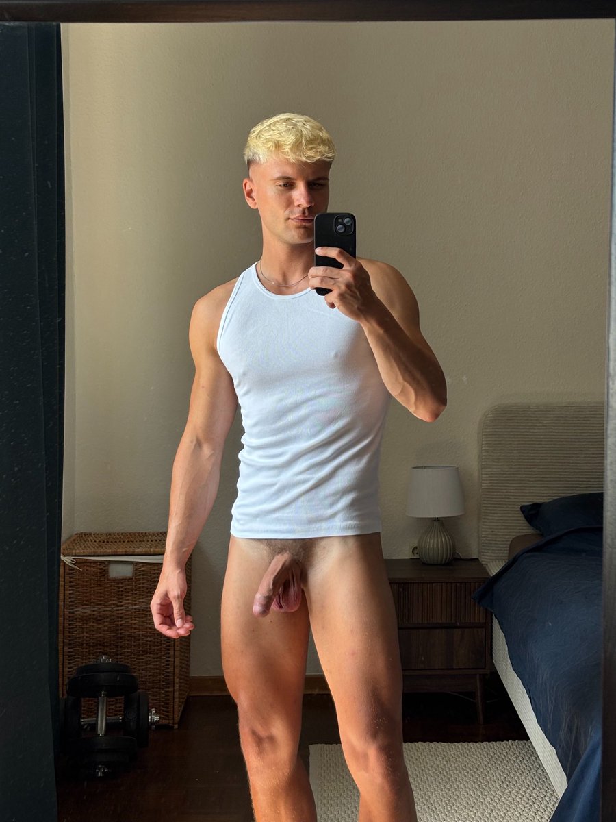 just_luuke's tweet photo. I really need to f**k someone asap 🥵 https://t.co/fUAN9ugYu3