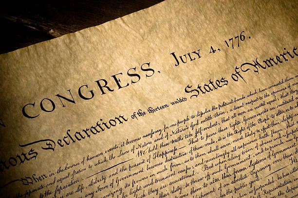 SmithSongM's tweet photo. The Declaration of Independence reads:

"When in the Course of human events, it becomes necessary for one people to dissolve the political bands which have connected them with another, and to assume among the powers of the earth, the separate and equal station to which the (1/3) https://t.co/niWbUIpDWt
