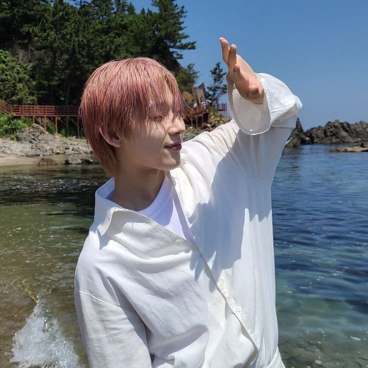 ftalsunoo's tweet photo. my fav genre of sunoo pics 🥹 https://t.co/EnQZ3moK87