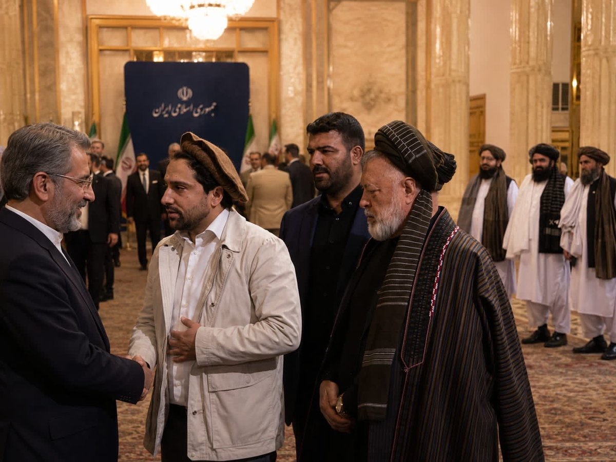 OfficialThoka's tweet photo. It is a moment of deep humiliation for the Taliban. In Iran, the NRF received special protocol and respect, while the Taliban stood far behind, left watching from the sidelines. https://t.co/GKUr8pDO25