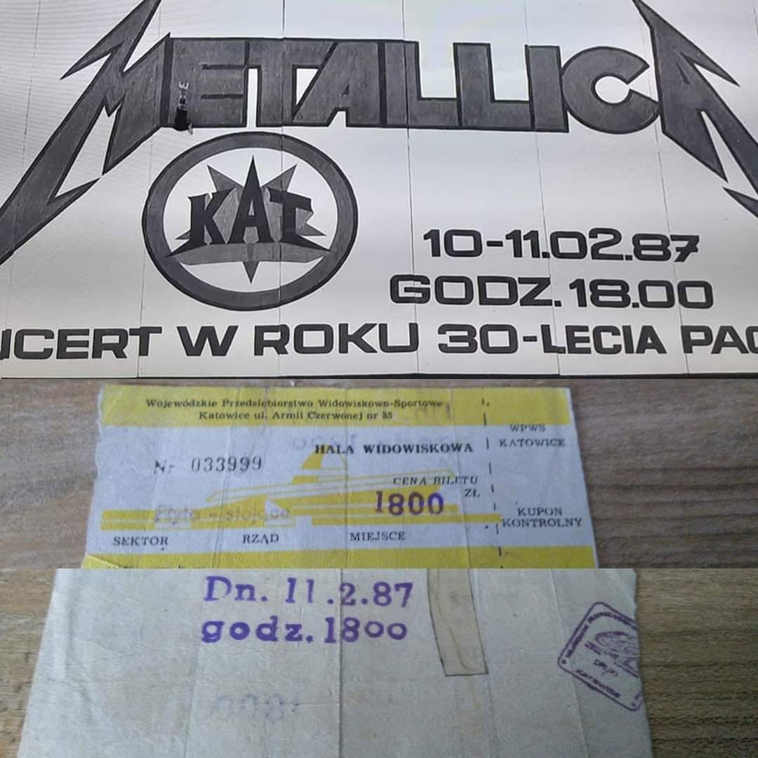 RobTheMetMan's tweet photo. 02/11/1987 Katowice Poland
1. Battery
2. Master Of Puppets
3. For Whom The Bell Tolls
4. Welcome Home (Sanitarium)
5. Ride The Lightning
6. Jason Bass Solo
7. Whiplash
8. The Thing That Should Not Be
9. Fade To Black
10. Seek &amp; Destroy
11. Creeping Death https://t.co/zWF4TWFaXS