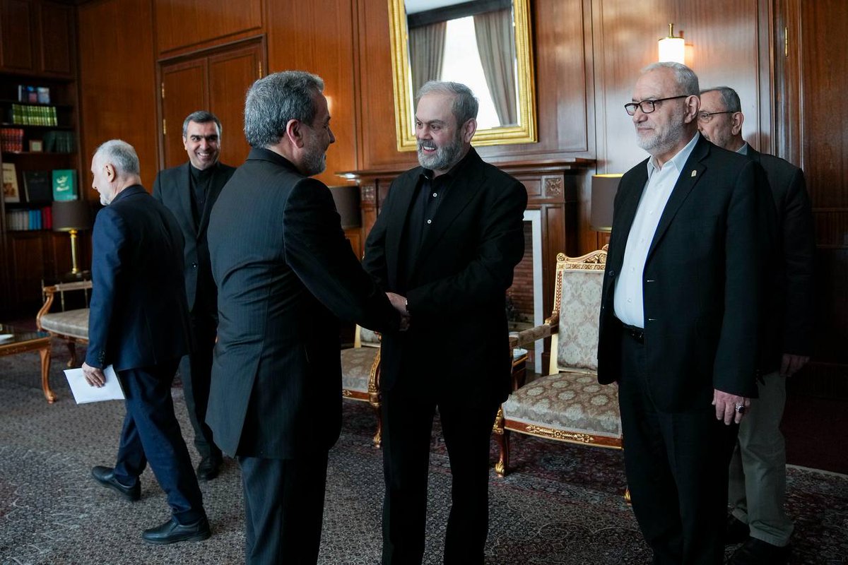 TehranTimes79's tweet photo. FM @araghchi met with the Hezbollah delegation in Tehran. https://t.co/JCjhw5DSJW