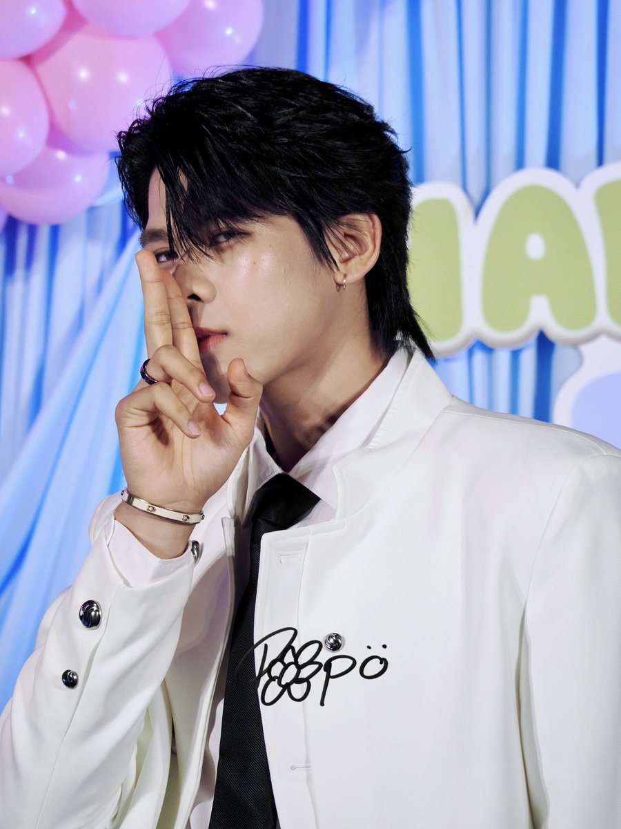 callmynamepopo's tweet photo. Soooooooo~handsome(cute)

#MamiFirstHappyMomentWithTui
#LYKN
#TuiChayatorn https://t.co/socG4JnF02