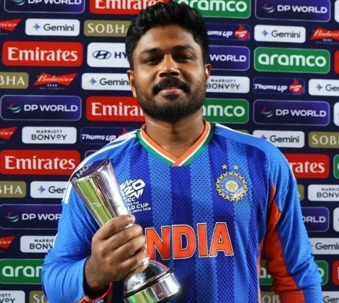 Mahi_Patel_07's tweet photo. The biggest mistake Sanju Samson made in his life. 💔 https://t.co/QPni8ullKz