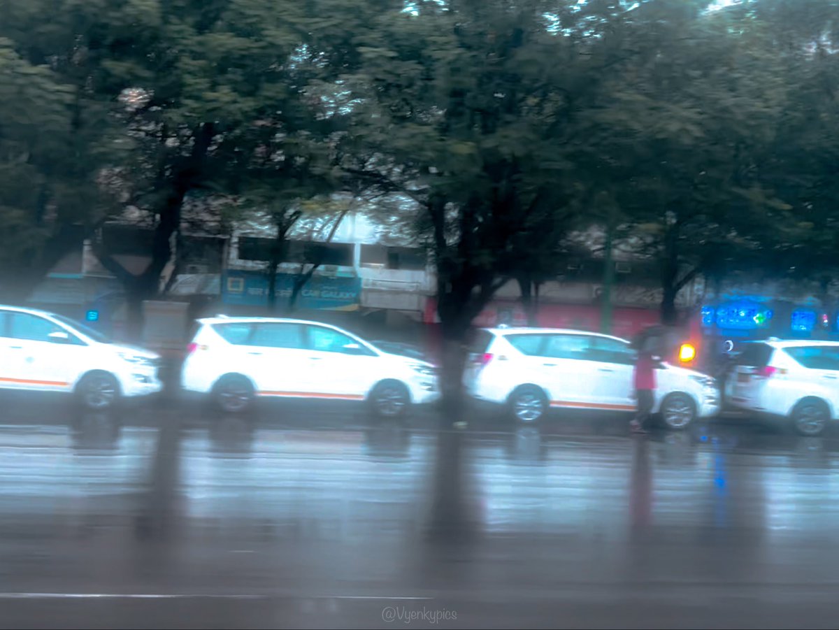 Vyenkatesh_K's tweet photo. Photography challenge: Reflections

QP or share your reflection photos my friends!

#theme_pic_India_monsoon
#theme_pic_India_reflections
#Vyenkypics https://t.co/XdNa9NNrjc