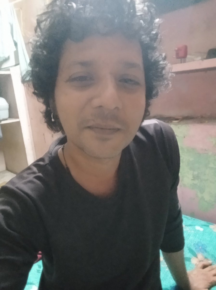 vinu4658's tweet photo. @fuzzysemi @ValeYellow46 @fizzDripper VR Racing By Comin December✊🙃 https://t.co/O4GnmOJOIj