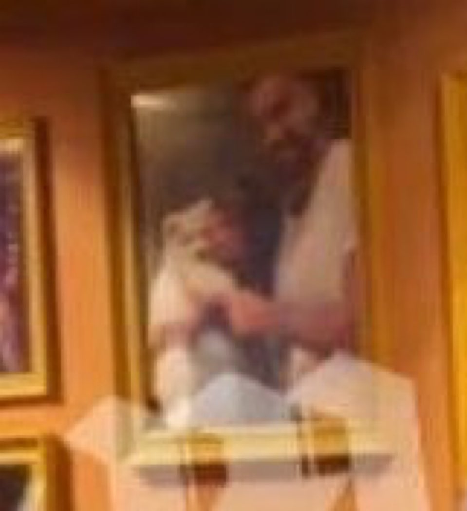 bibiiszinha's tweet photo. mas enfim, eu quero saber o que que a meredith, olivia e benjamin acham disso. https://t.co/gYNPLRBgsz