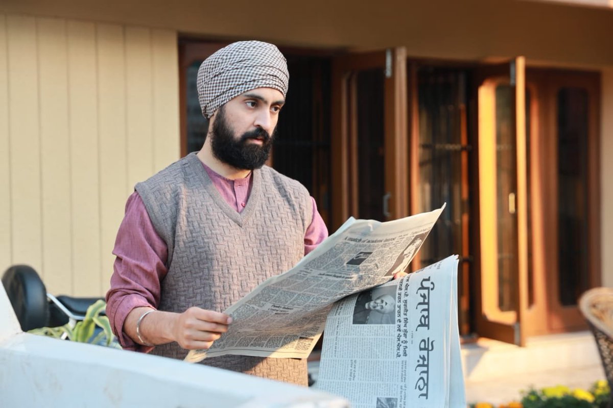 arsh_diljit's tweet photo. @diljitdosanjh Veere Baut Vadia Movie aa Satluj 🙌 Baut time ton Wait si eda Waheguru Ji di kirpa naal Finally Movie aa gyi...Baut hard work kitta tusi es Movie lyi...Proud Of You @diljitdosanjh Waheguru Ji Hamesha Tuhade Te Kirpa Banayi Rakhn 🙏 https://t.co/erDOunQZsm