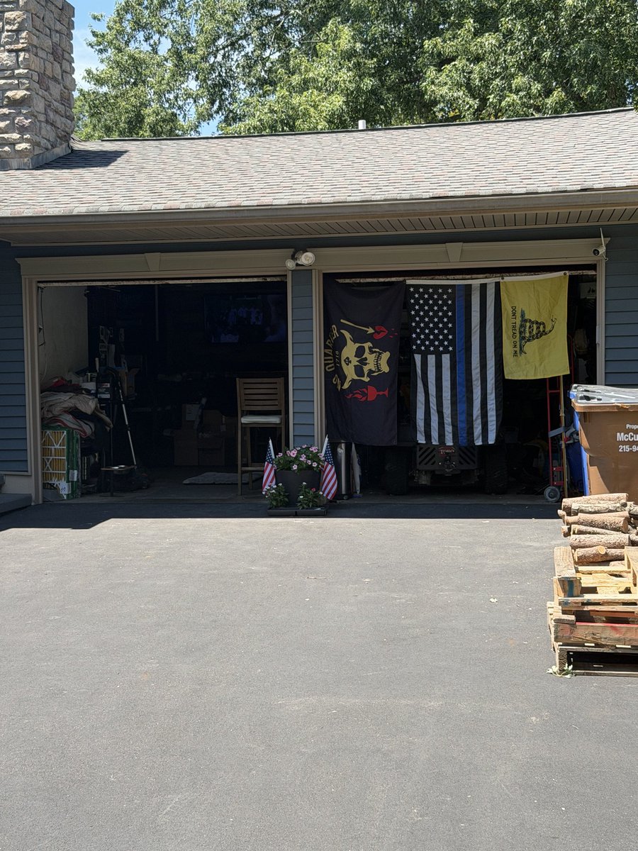 DoingHappyHour's tweet photo. Yes. I’m a patriot. I believe that we can disagree and still break bread. But don’t confuse that offering with weakness. I will defend your rights along with mine, until you blur that line. Some neighbors have blurred that very line.  #USA #July4th  #fafo https://t.co/obi7m50MR2