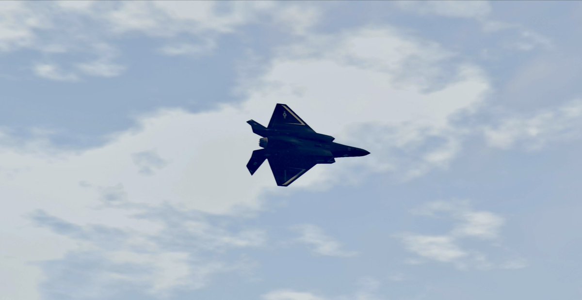 Zansi_K's tweet photo. 第2回 Los Santos International Air Tattoo(LSIAT2)#LSIAT2 https://t.co/WeDQrIWFAw
