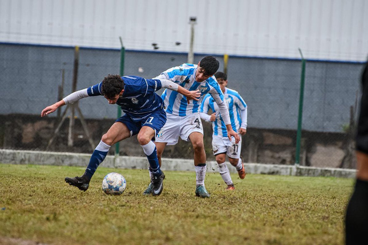 ATOficial's tweet photo. #JuvenilesLPF | 6ta División
🔚 RESULTADO FINAL
Atlético Tucumán 1️⃣ - Gimnasia LP 3️⃣
#DaleDeca https://t.co/zZm5WKrf2G