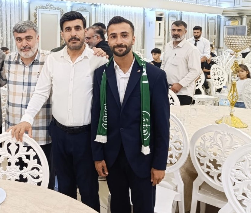 HudaParYsehir's tweet photo. İlçe Başkanımız Sayın Mehmet Demir ve beraberindeki heyetimiz, Arsu ve Okşit ailesinin düğün merasimine katıldı.

Rabbimiz evlenen gençlerimizi iki cihanda mesut bahtiyar eylesin. https://t.co/G1C9YfTNhJ
