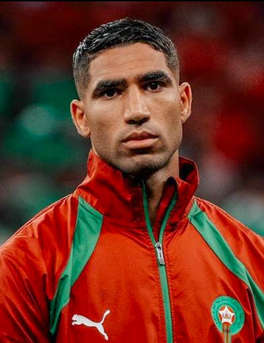 _OGyamfiPrince's tweet photo. Hakimi is Morocco’s outlet on the right.

High work rate, overlapping consistently, and driving possession into Canada’s half. 66% possession for Morocco tells you who’s using the flanks. https://t.co/YxbAKSRbCC