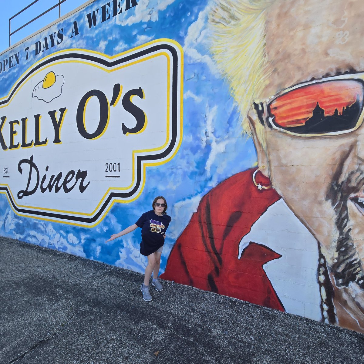 coraleecupcakes's tweet photo. @GuyFieri Next stop for our Triple D tour. Kelly O’s. Cora is your biggest fan! Could you just reply or share her. She will love it. Best birthday ever. #autism #specialeducation #tripled #muscledystrophy https://t.co/edMHVQBqsF