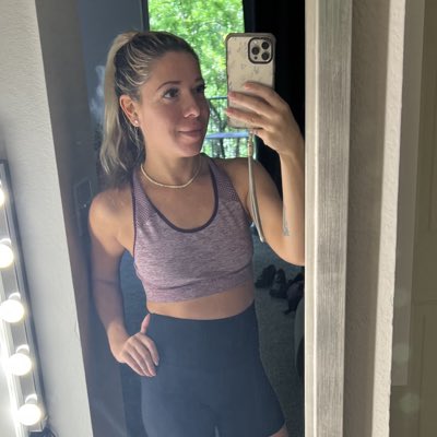 OHeyItsMinnette's tweet photo. #NewProfilePic https://t.co/jGZif6YYCy