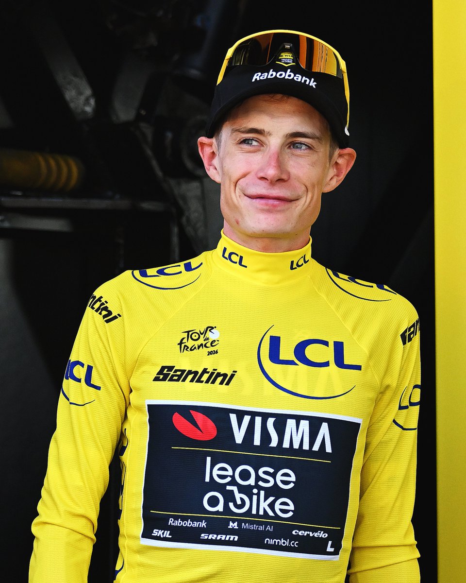 UCIforRP's tweet photo. 𝗪𝗼𝗿𝗹𝗱 𝗧𝗼𝘂𝗿: #TDF2026ᴿᴾ

Team Visma riders prevailed in the inaugural 2026 @iTourdeFrance Team Time Trial, allowing Jonas Vingegaard to don the first @iRPMJaune of the competition 💛

Onto 3️⃣ weeks of fierce racing! 😍

📸 GettySport | #Cyclingᴿᴾ | #RoadCyclingᴿᴾ https://t.co/ZyqoQlV6yu