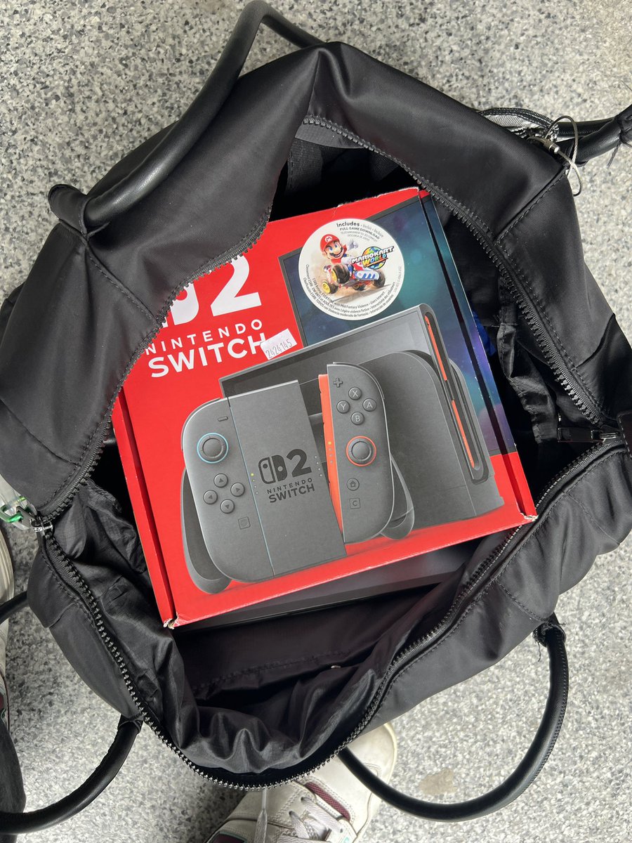 jovonchy's tweet photo. @weirded_beardo Just copped a second hand Switch 2 🙏 https://t.co/dXXbL8GArO