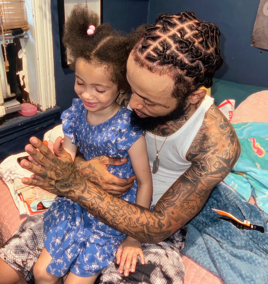 ghostblock1300's tweet photo. My number 1 #Kaylani 💞 https://t.co/dhz9UUM3VH