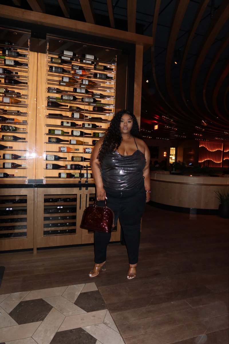 SpiffThaGawd's tweet photo. ✨ 36 ✨ 

#cancerseason #birthdaygirl https://t.co/ZhtXbeblqJ