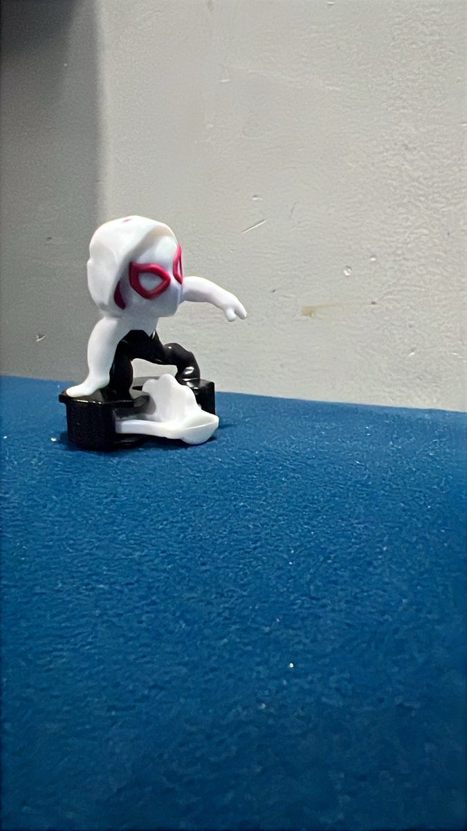 sarcasmvirus's tweet photo. Kinderjoy is best thing ✨ https://t.co/9McL124a6H