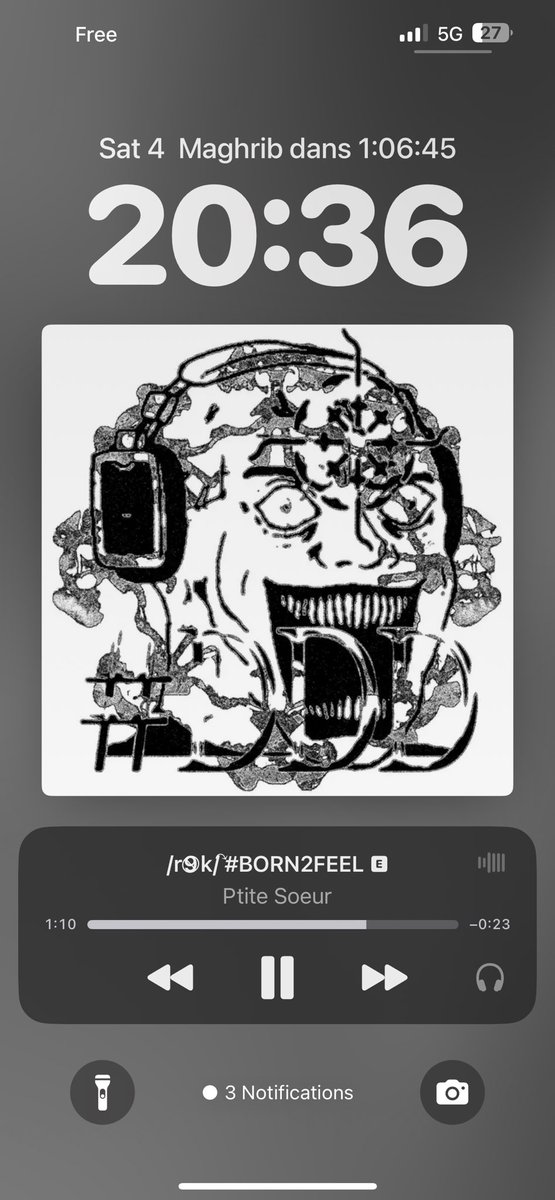 myrrymm's tweet photo. sing again french girl sing on #repeat https://t.co/uO0pso9N6S