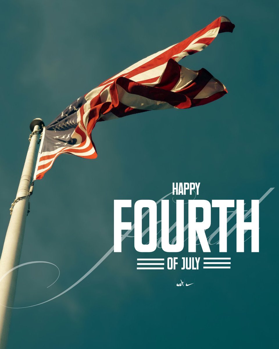 HopeCollegeMBB's tweet photo. Happy Fourth from Hope Men’s Basketball! 🇺🇸 https://t.co/2M3mMLg2Jx