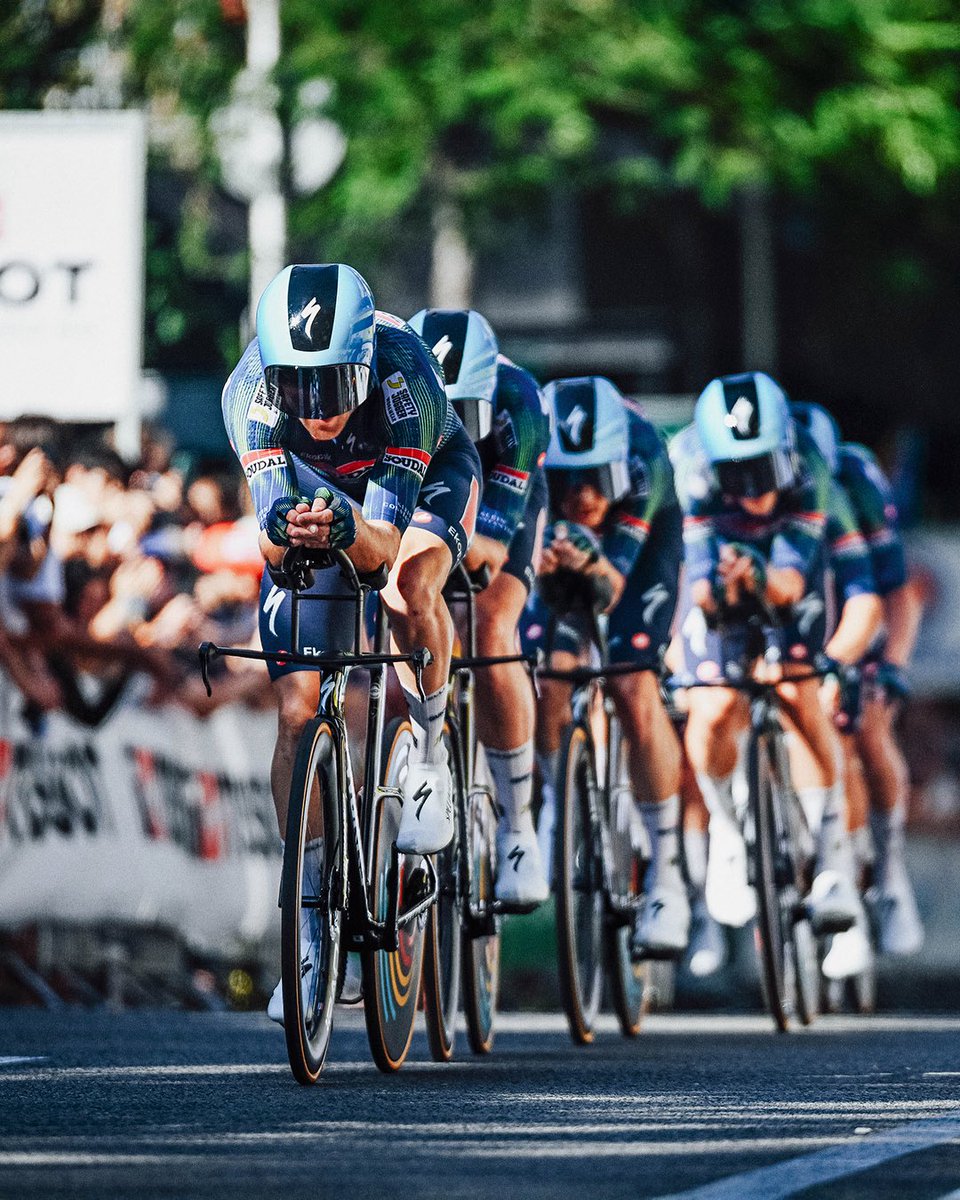 soudalquickstep's tweet photo. Follow us and RT this picture for a chance to get a Pro Cycling Manager 2026 game key! https://t.co/o0D9Zyabpp