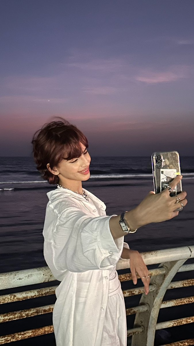 Yoona3_'s tweet photo. البحر دائماً يمنحني هذي السعادة https://t.co/vn2nQXsVsM