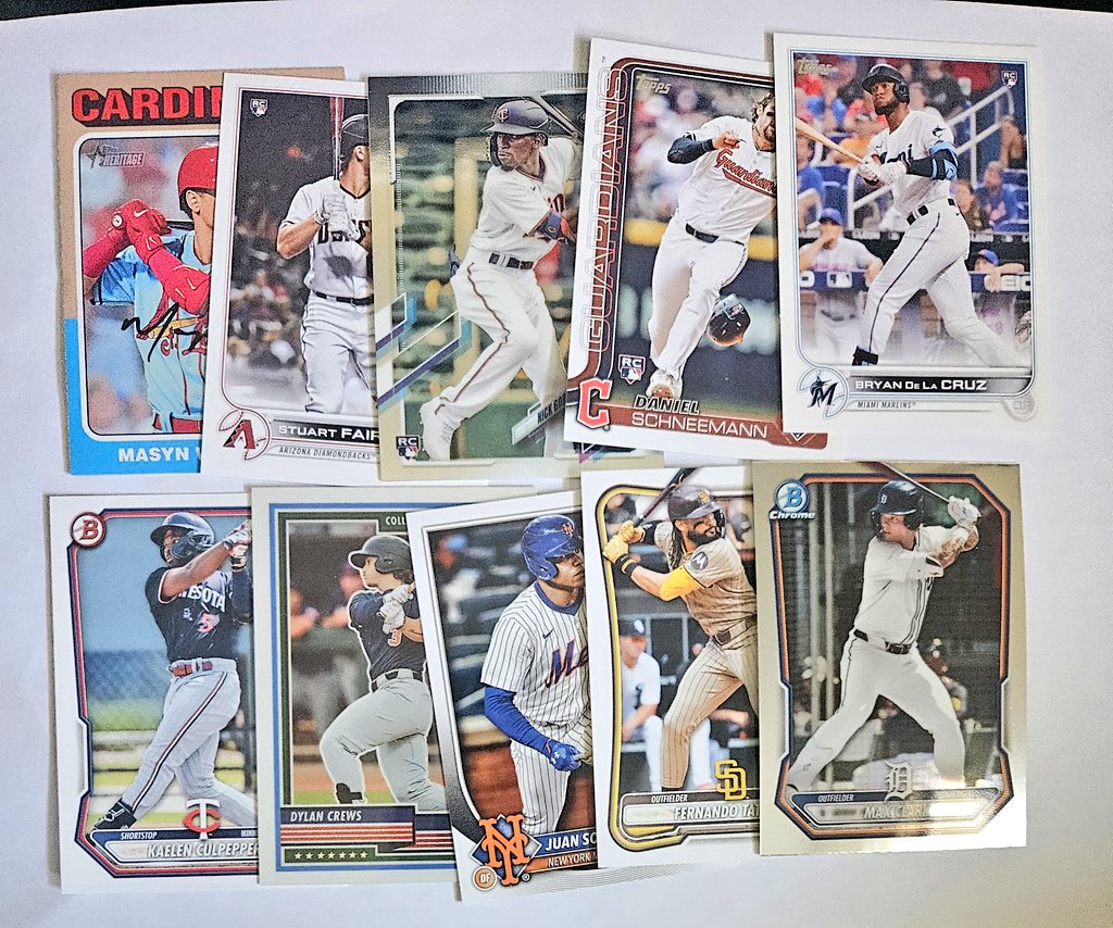 Yanez_cards12 tweet picture
