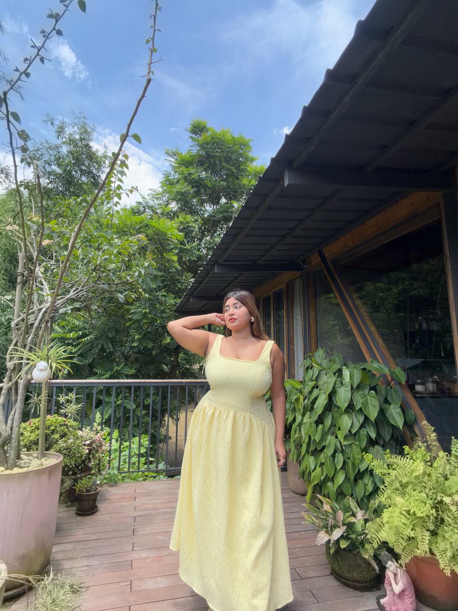 Suhrid00's tweet photo. Milf priyam❤️🔥 https://t.co/r2gcJP4SiH