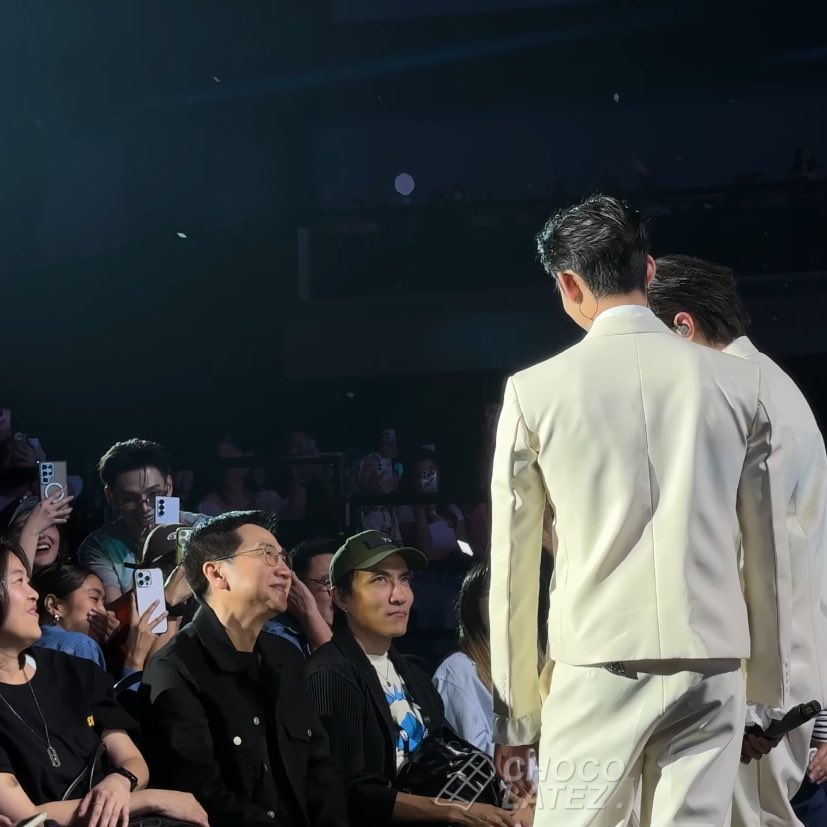 laoong_namm's tweet photo. โทษน้า พอนี่เอารูปมาเรียงกัน คือสตอรี่ครบมาก 55555

แพลนงาน > ซื้อเรือนหอ > ไหว้ผู้ใหญ่ > ฉลองมงคลสมรส https://t.co/krZfzn5zaR