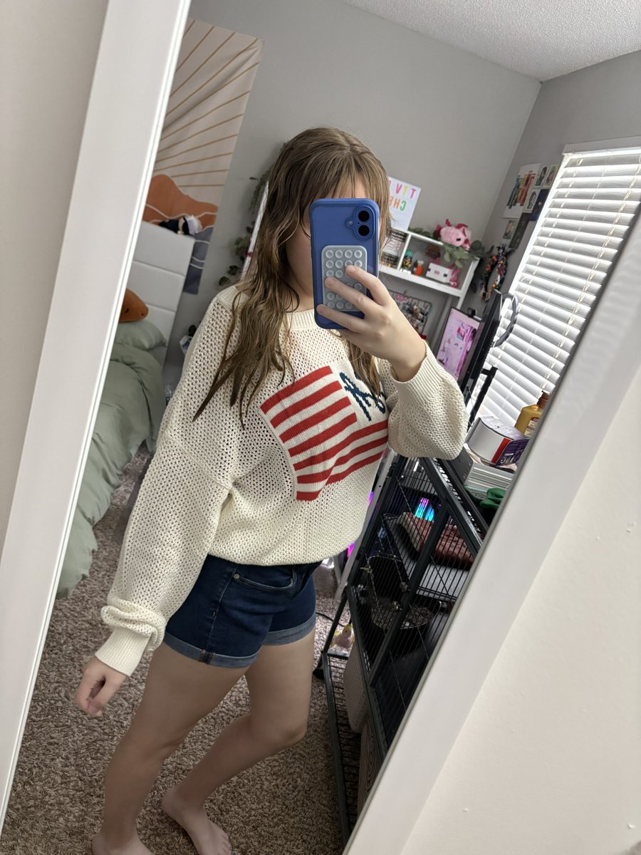 brie ꨄ︎ tweet media