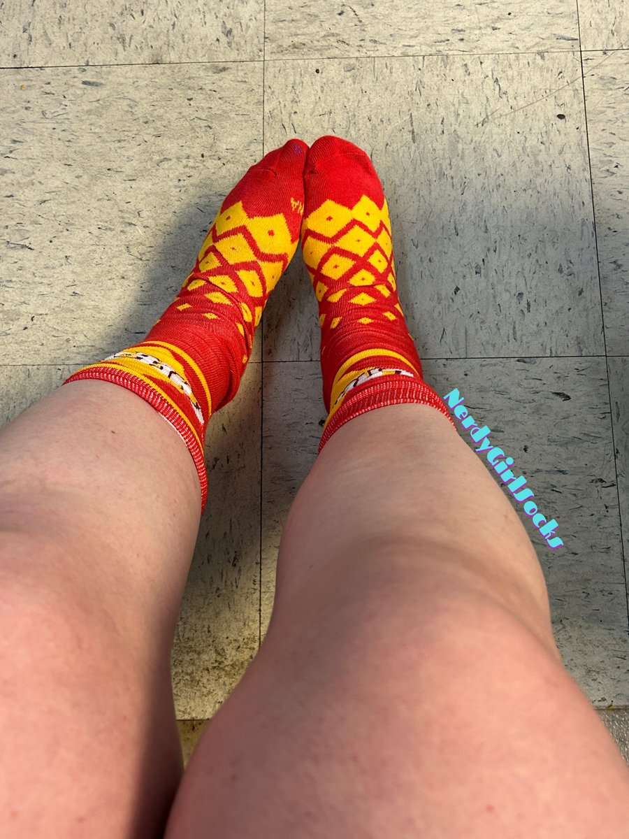 NerdyGirlSocks's tweet photo. Too late for #FootFetishFriday, but just in time for #SockSaturday! I took these sneaky pics at work yesterday of these super stinky and cheesy Cheez-It socks! Wearing them two more days before they get mailed out! 😛

#Socks #Selling #fypシ゚ #explore #cutesocks #wellworn https://t.co/iJHACWAoms
