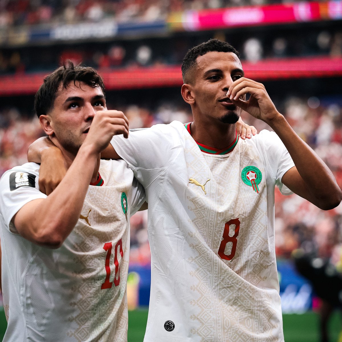 fifaworldcup_fr's tweet photo. 🫖🍵

#FIFAWorldCup https://t.co/nSTvfbZsmu