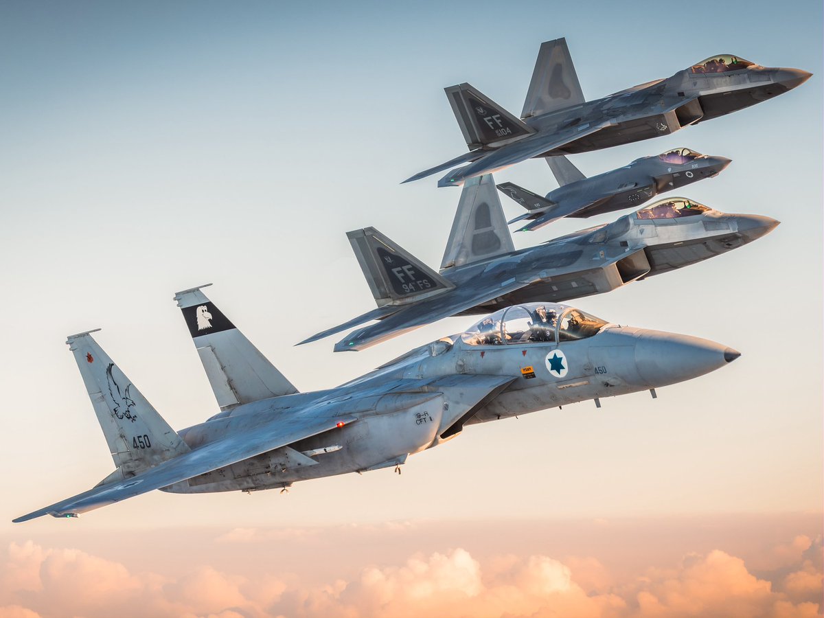 IAFsite's tweet photo. Happy 250th Birthday to the United States, our greatest ally.

May we continue to stand side by side, for a better, safer future for all.

Happy Independence Day 🇺🇸🇮🇱

@USAFCENT https://t.co/ceEPLwX2Mj