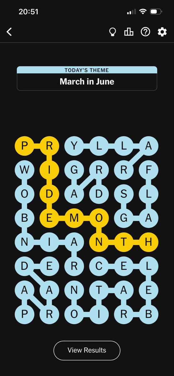 kageo_'s tweet photo. I love seasonal themed puzzles on the NYT games app but giving colors to the 4th of July ‘strands’ game and not to the pride march feels a bit sad https://t.co/JY8eDN3mtb