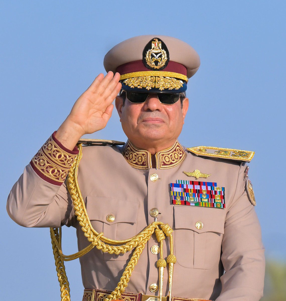LoayAlkhteeb's tweet photo. الصورة تغني عن أي كلام 🇪🇬❤️ https://t.co/32G0usjJgB