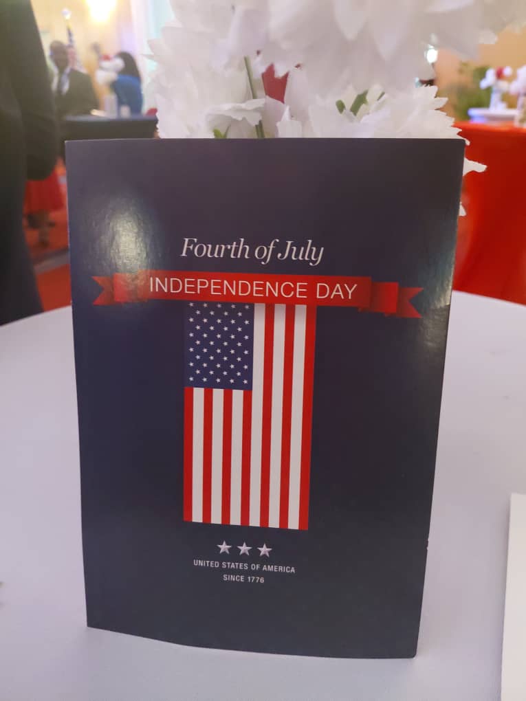 EnCoachingC_eg's tweet photo. Desde ECC, felicitamos a los Estados Unidos por su 250.º aniversario de independencia y reconocemos la labor de la Embajada de los Estados Unidos en Guinea Ecuatorial por promover la educación, el intercambio cultural y la cooperación.

🇺🇸🤝🇬🇶 #USA250 #EnglishCoachingCentre https://t.co/pYWozElbh4