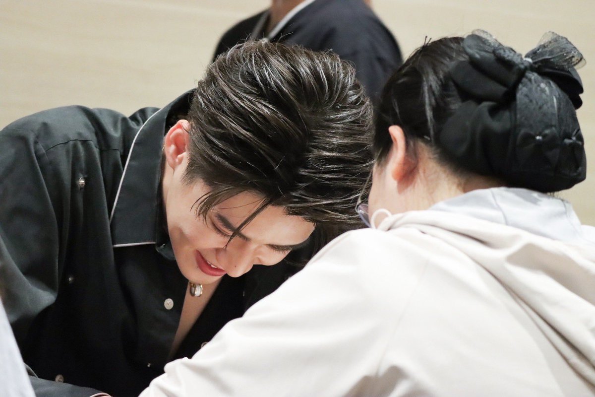 TommyBBPP's tweet photo. To…@Lengso_ 

Happy Birth Day เจ้าเด็กคนเก่งของพรี่🎂

เติบโตขึ้นอีกปีแล้วนะ ขอให้ปีนี้เป็นปีที่เต็มไปด้วยรอยยิ้ม และความสุข ขอให้หนูถูกค้นพบจากผู้คนอีกเยอะ ๆ มีคนรัก และเอ็นดูเพิ่มขึ้นในทุก ๆ ก้าวที่เดิน

ขอให้สุขภาพแข็งแรง ไม่เจ็บไม่ป่วย ได้ทำในสิ่งที่รัก และประสบความสำเร็จ กับเป้าหมายที่ตั้งใจไว้

ภูมิใจในตัวหนูเสมอ และจะคอยเป็นกำลังใจให้จากตรงนี้นะ สุขสันต์วันเกิด คนเก่งของพรี่ 🩵