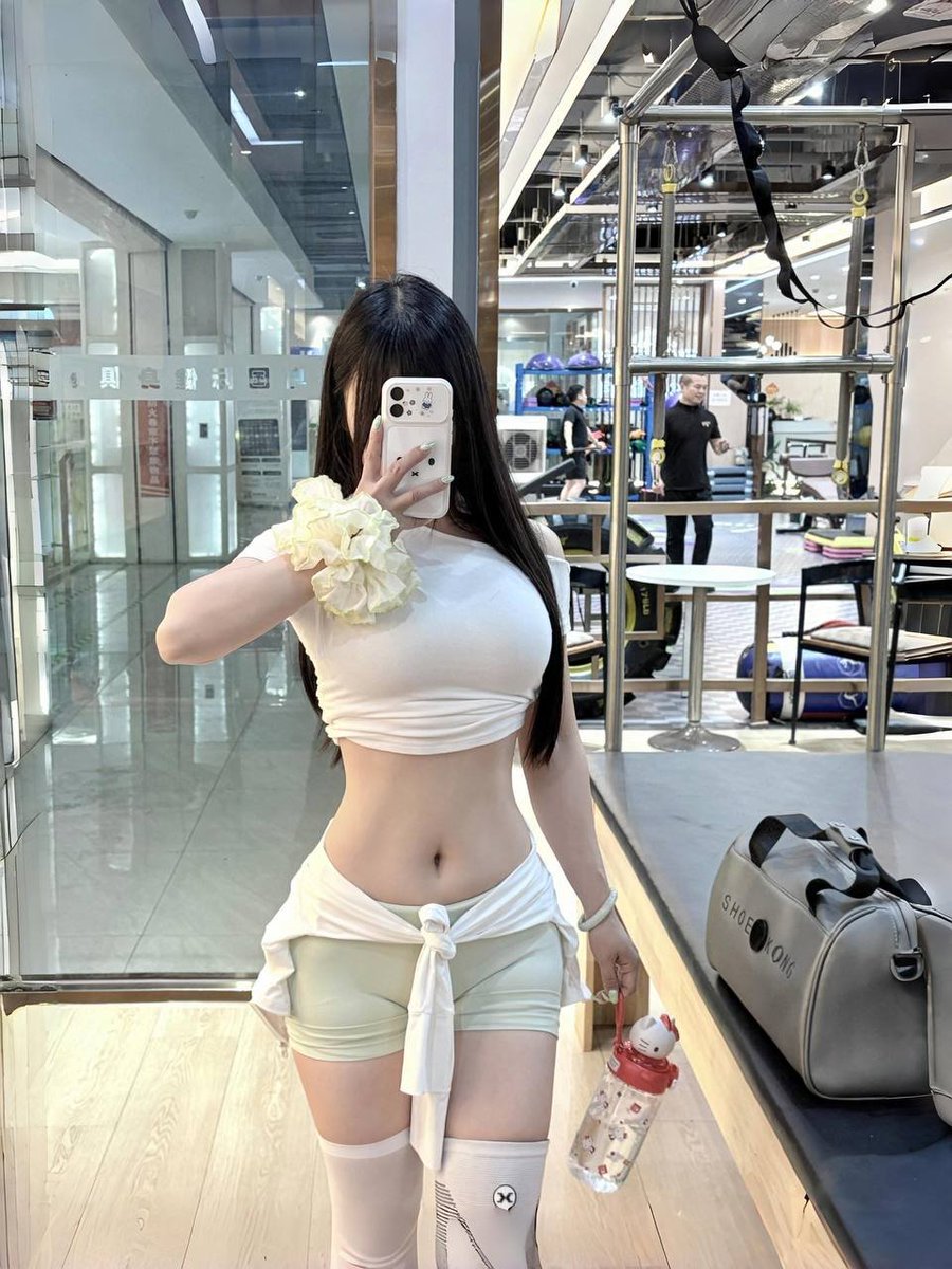 ayu00v's tweet photo. 男生的硬度和他的身材、运动习惯到底有没有关系？为什么有的干瘦干瘦的反而比健身房教练还顶？ https://t.co/jty8FcdcWn