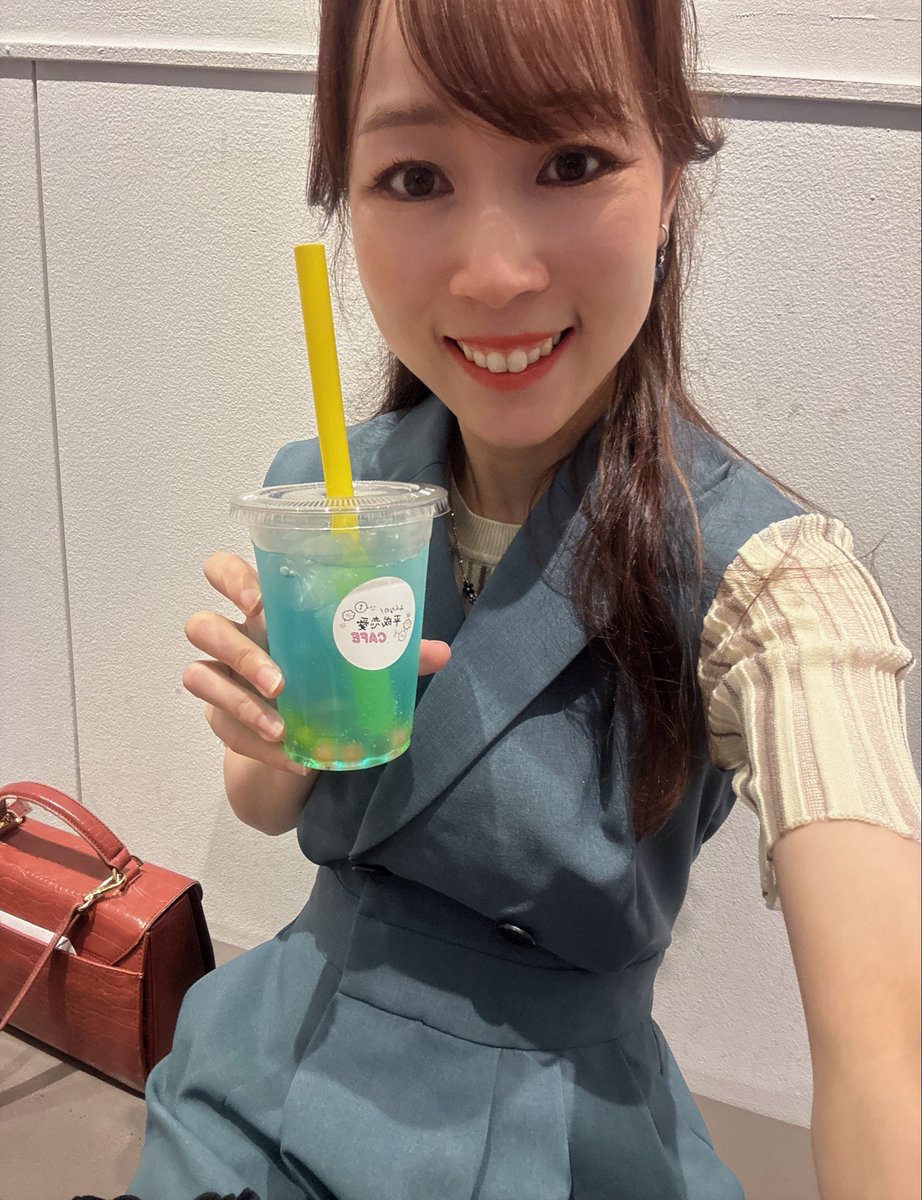 shio_early's tweet photo. いってきた。

カラフル！！！❤️💛💚💙💜 https://t.co/JhTctYwpEs
