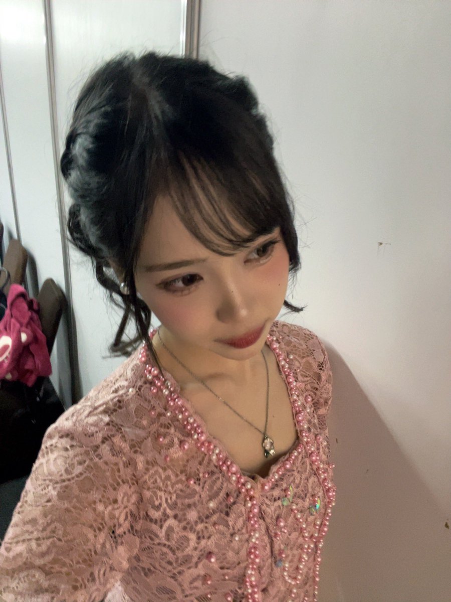 AR_LanaJKT48's tweet photo. Terimakasih banyak buat mng&amp;2s theater sementara jogja!! Bakalan kangen banget, cintaa banget🥹🥹♥️♥️ https://t.co/GwAp7YbgBA