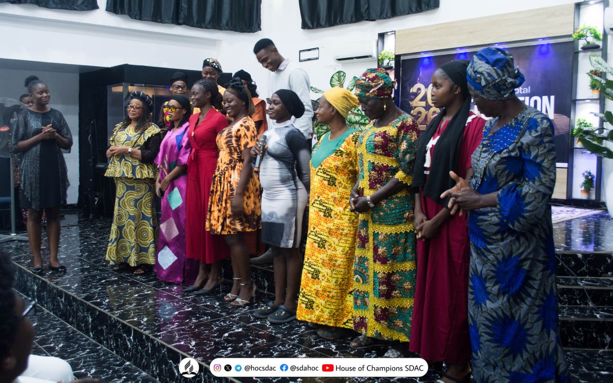 hocsdac's tweet photo. Champions together, champions forever!

#hocsdac
#championstogether
#foreverchampions https://t.co/mF8e6EKhCA