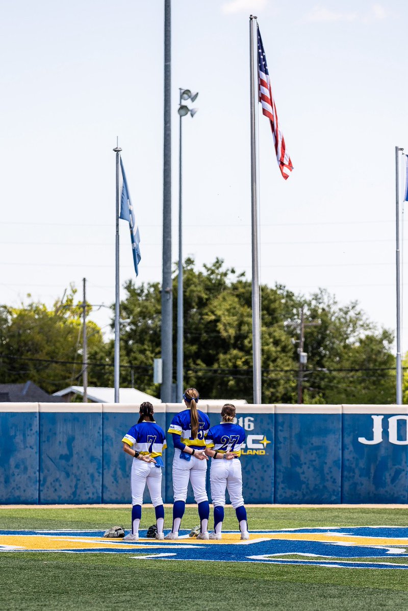 McNeeseSoftball's tweet photo. Happy Fourth of July Cowgirl Nation 🇺🇸

#GeauxPokes https://t.co/t1DqFUqqpT