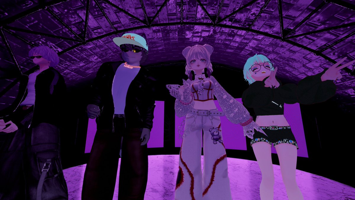 Dewey_g02's tweet photo. Re:MINISCENCE Vol.04 二重性
最後は集合写真で！
あっという間に終わってしまったね

#VRCレミニセンス #VRChat https://t.co/iPz3dPiLvi