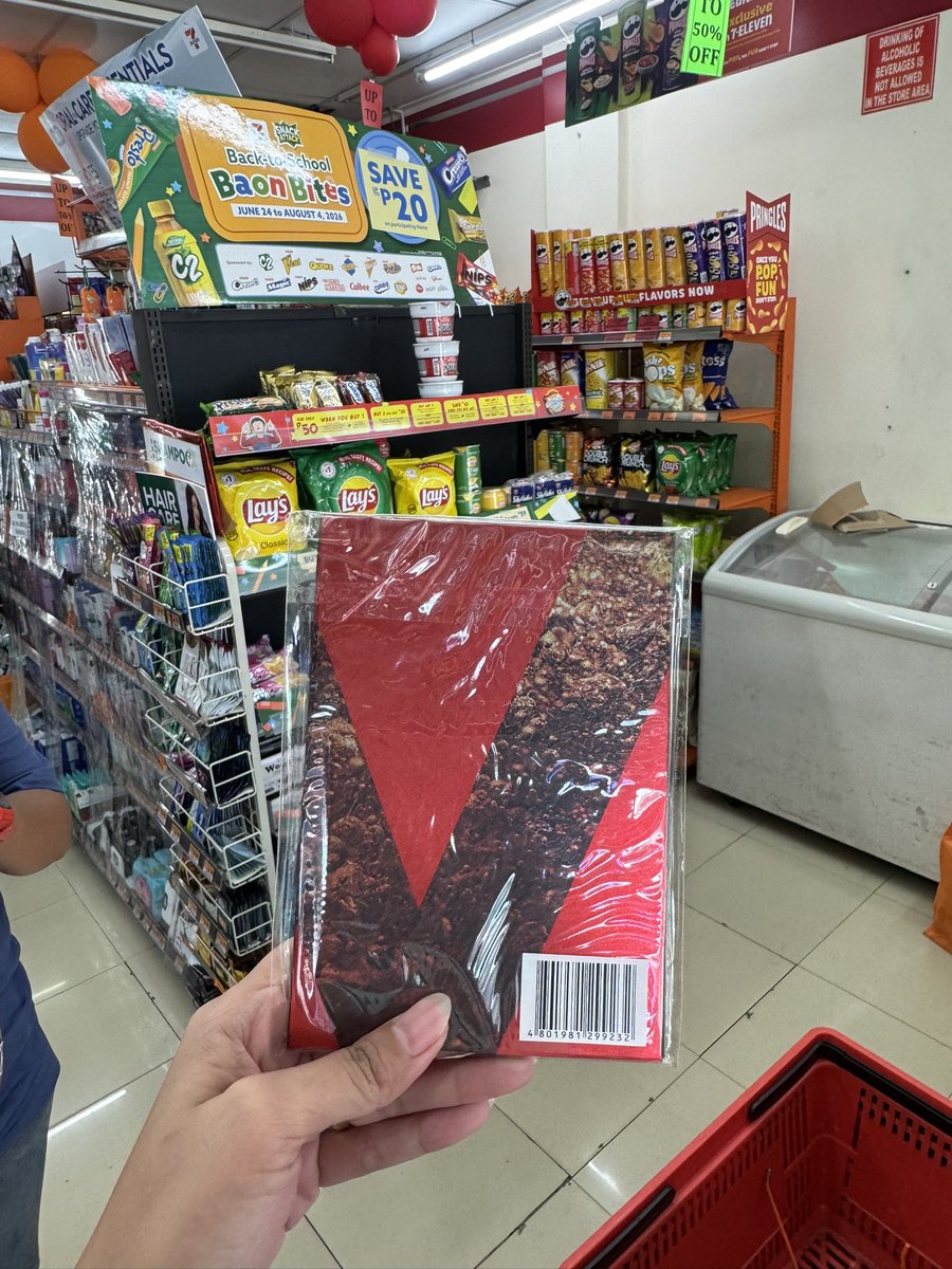 mariatheaaaaaaa's tweet photo. Ang nagpasaya sakin today 😍 
#CocacolaBTSV https://t.co/Yw3konKr1H