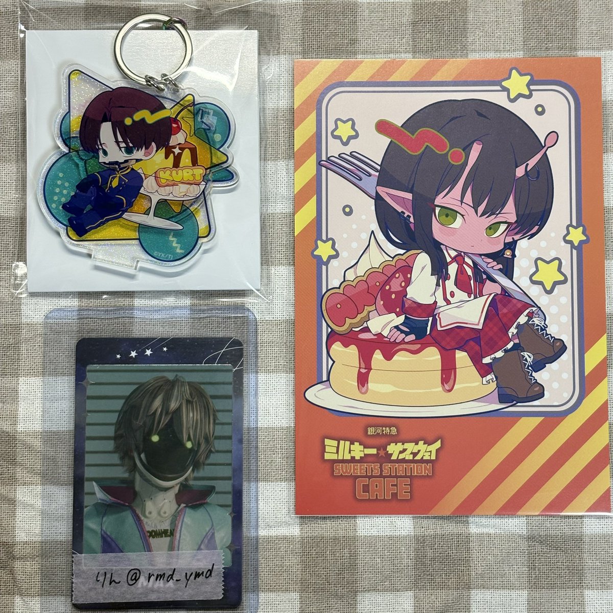 rmd_ymd's tweet photo. 【交換】ミルキーサブウェイ ミルサブ スイーツパラダイス スイパラ アクリルスタンドキーホルダー 特典 ポストカード

譲
アクスタキーホルダー：カート
ポスカ：アカネ

求
同種 マックス

郵送交換希望。
2点まとめて交換していただける方がいらっしゃいましたらお気軽にお声がけください。 https://t.co/4zl65r3xft