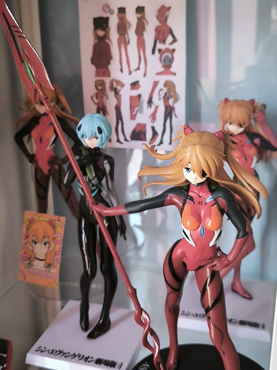 reithecrab's tweet photo. Im out of space for this beautiful mirror Rei :') I guess I can leave her on my bed side table for now https://t.co/dfXayzPkF4